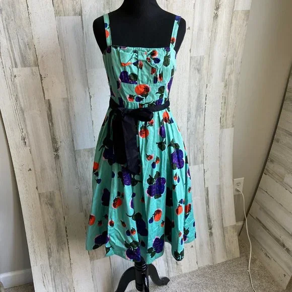 maeve green floral dress White and Green Satin Long Prom Dress, A-Line Short Sleeve Evening Party Dress US 4 / White and Green
